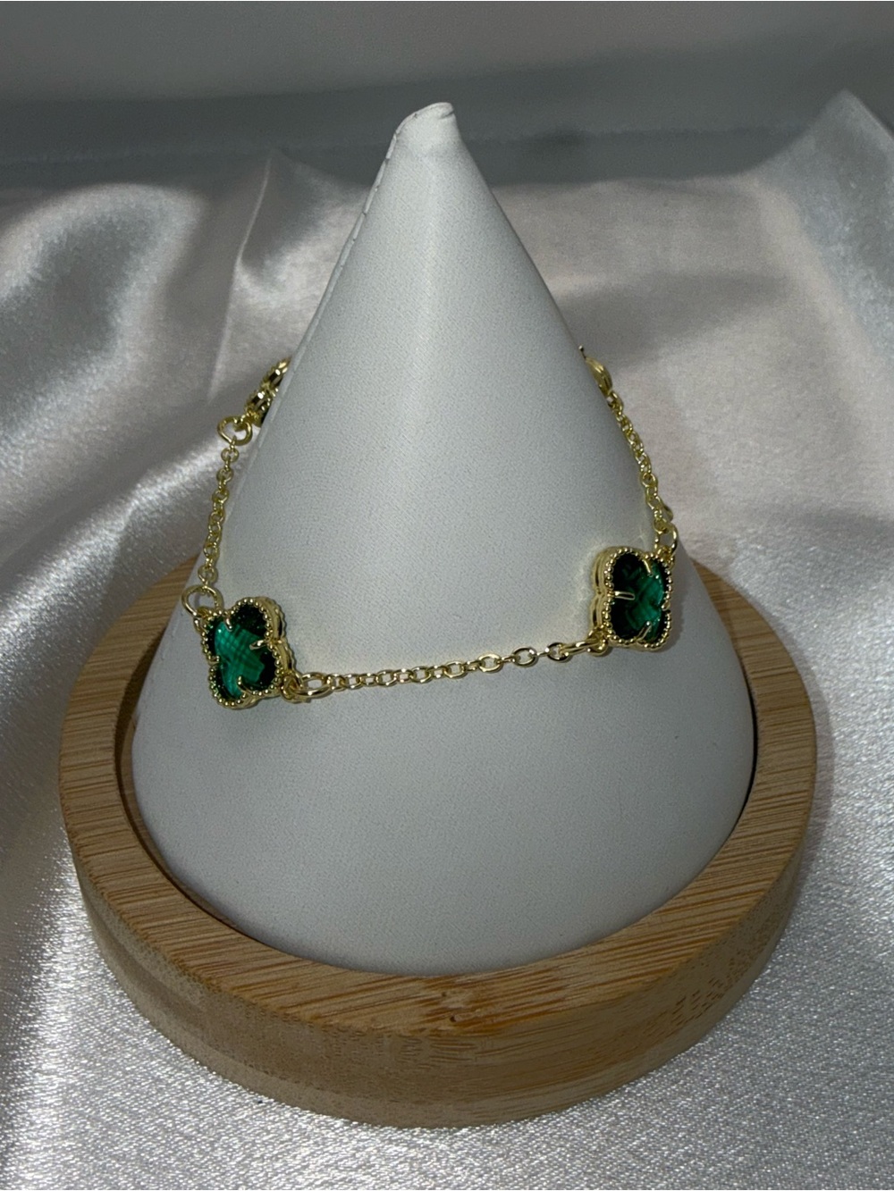 18K Gold Dipped Green Emerald AAA CZ Clover Bracelet Adjustable 5.5 to 7 Inches